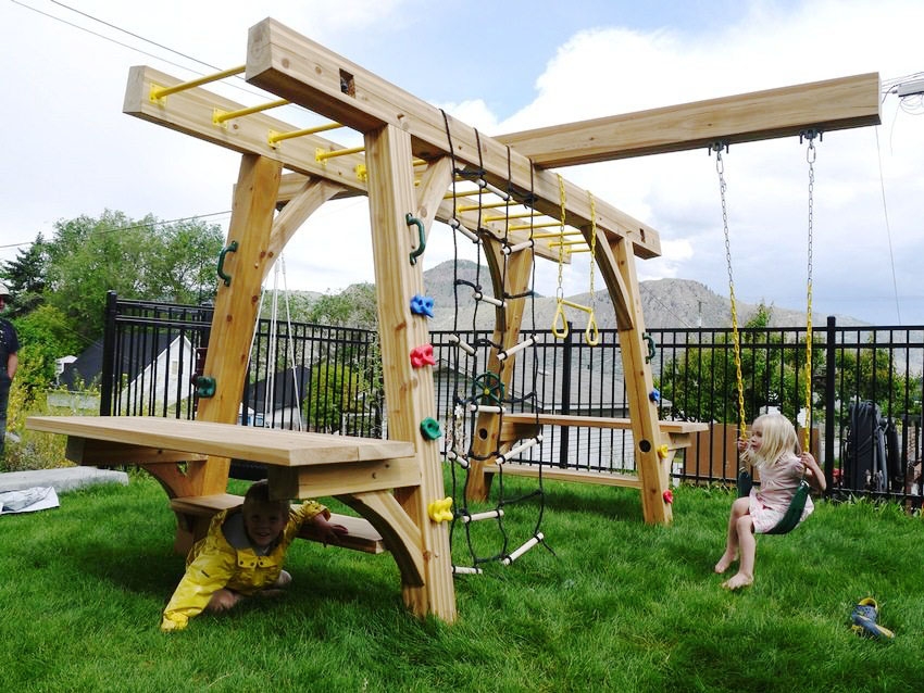 Детская площадка — детский уголок для активного отдыха