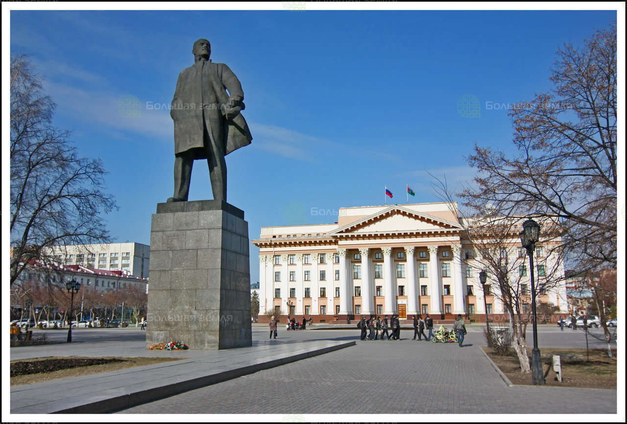 Центральная площадь Ленина Тюмень